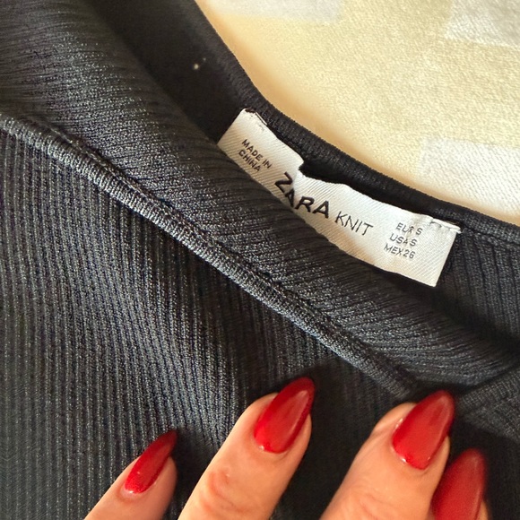Zara Black Ribbed Top - Picture 3 of 3